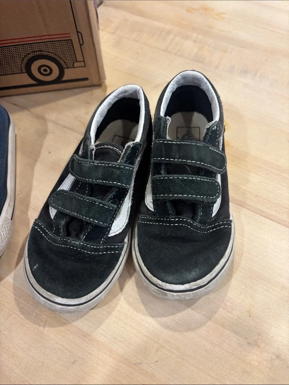 Converse two pairs